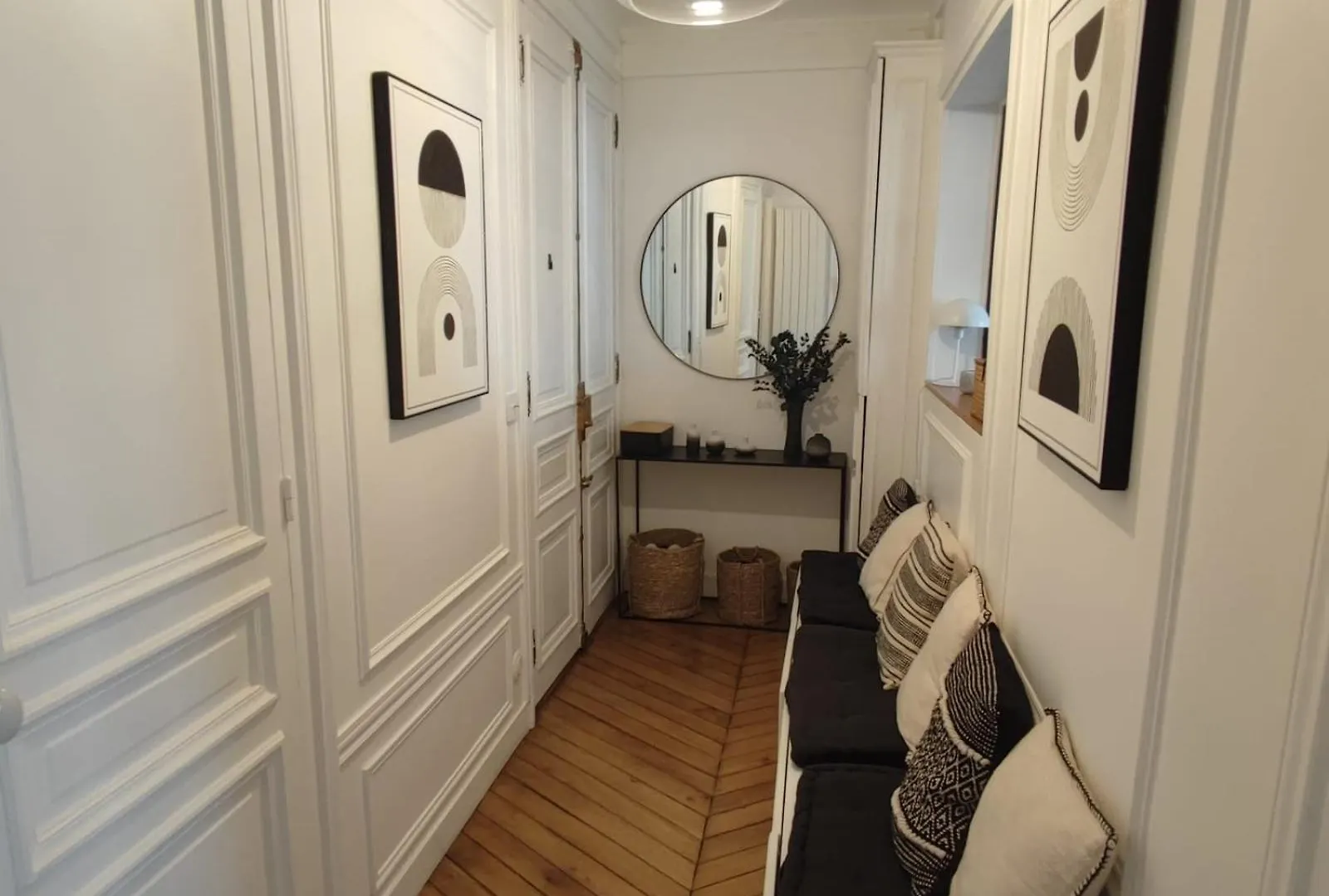 Renovated Family Flat In Montmartre Apartment Paris